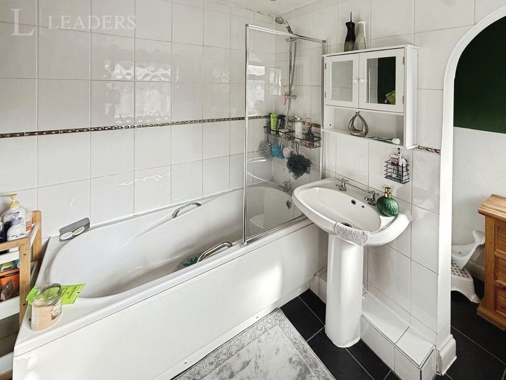 Property photo 3 of 10 Pbox-Img.Jpg