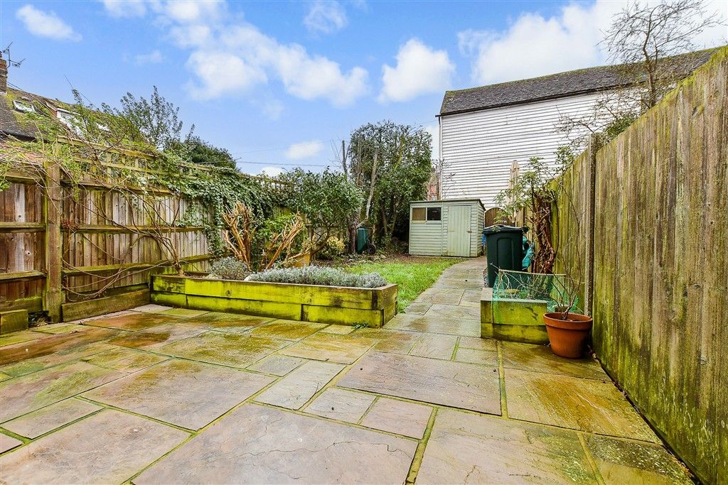 Property photo 3 of 16 Patio / Decking