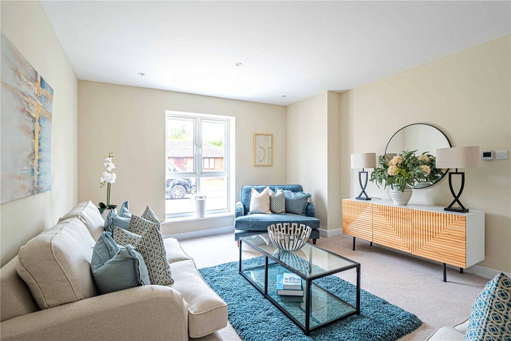 Property photo 2 of 17 Picture No. 05