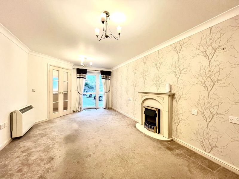 Property photo 2 of 15 Living Dining Room