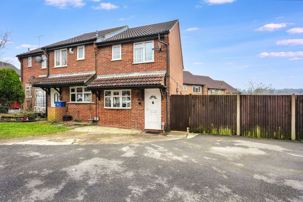 Property photo 1 of 9