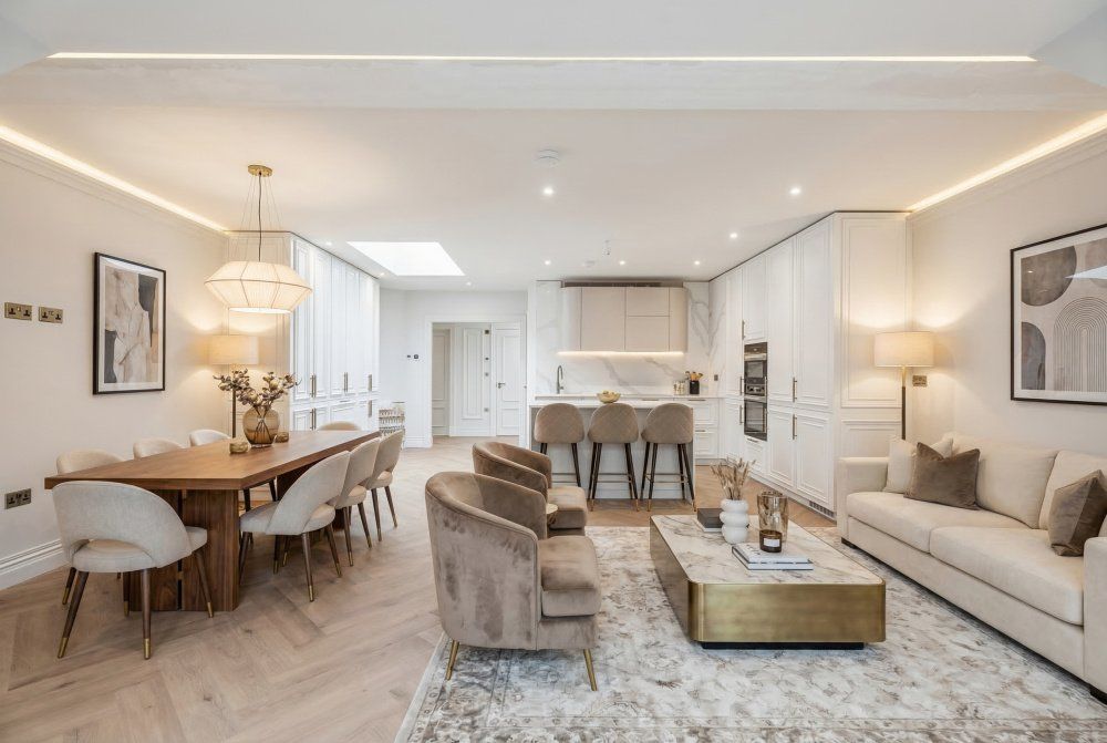 Property photo 2 of 10 Living Area