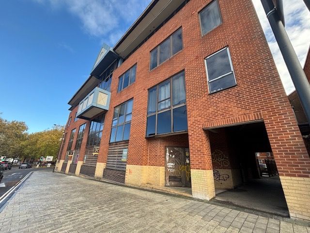 Property photo 2 of 8 Property