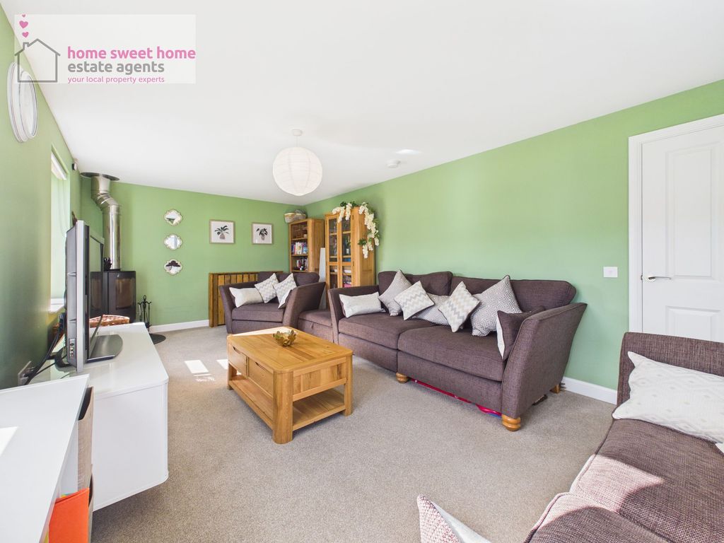 Property photo 2 of 45