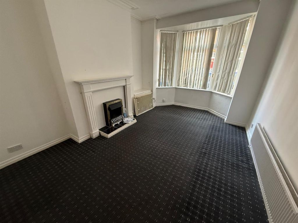 Property photo 3 of 14 6.Jpeg