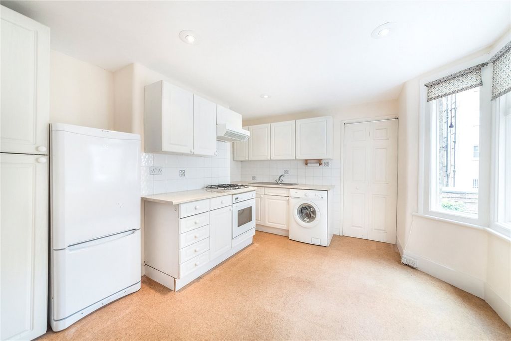 Property photo 1 of 9 Picture No. 07