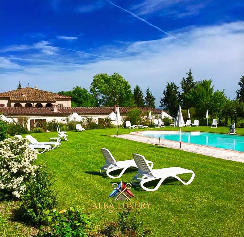 Property photo 3 of 38