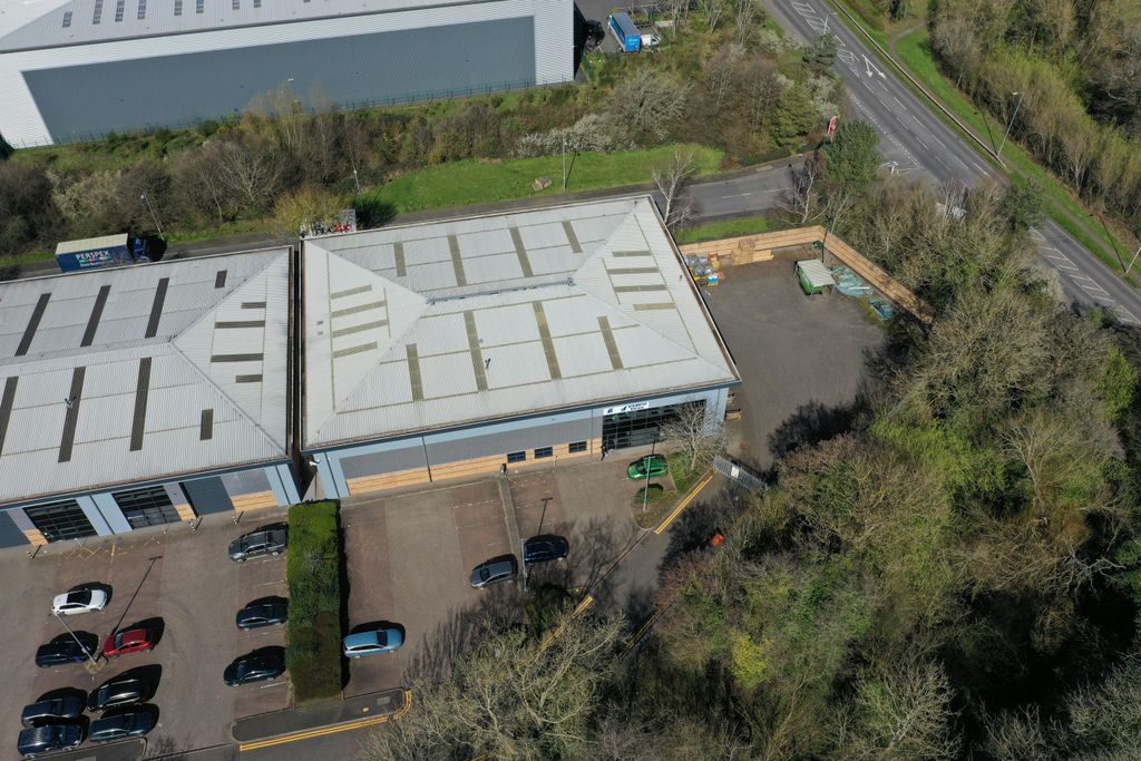 Property photo 2 of 16 Dji_0995 (1).Jpg