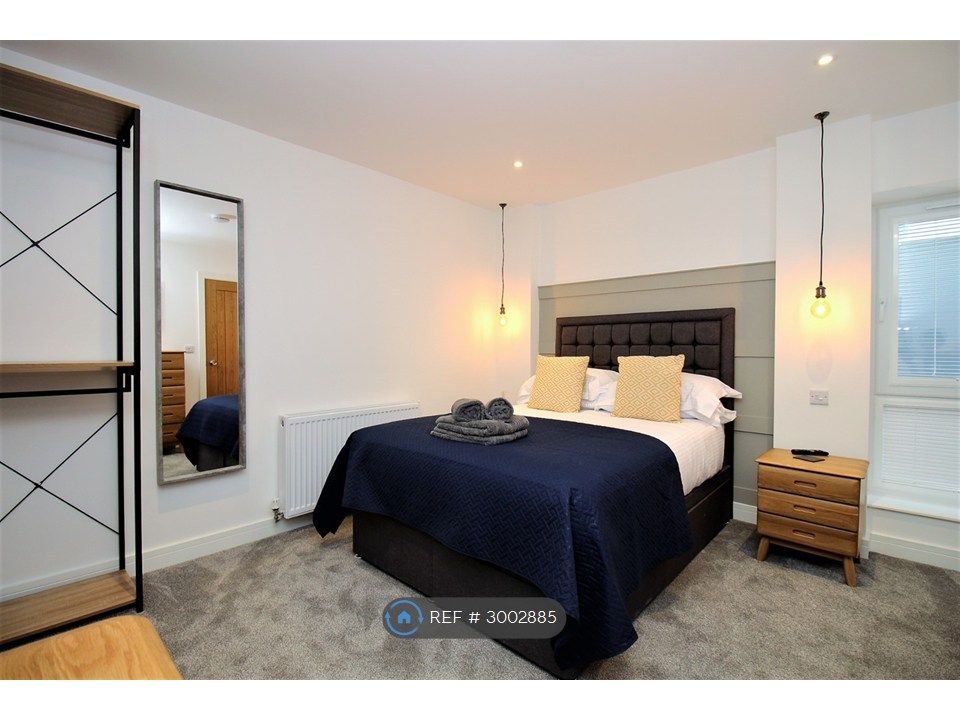 Property photo 2 of 9 Room 2 Paddington Hall