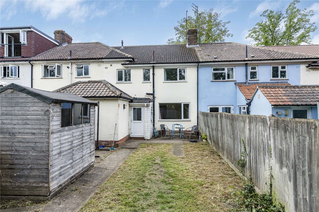 Property photo 2 of 9 Picture No. 10