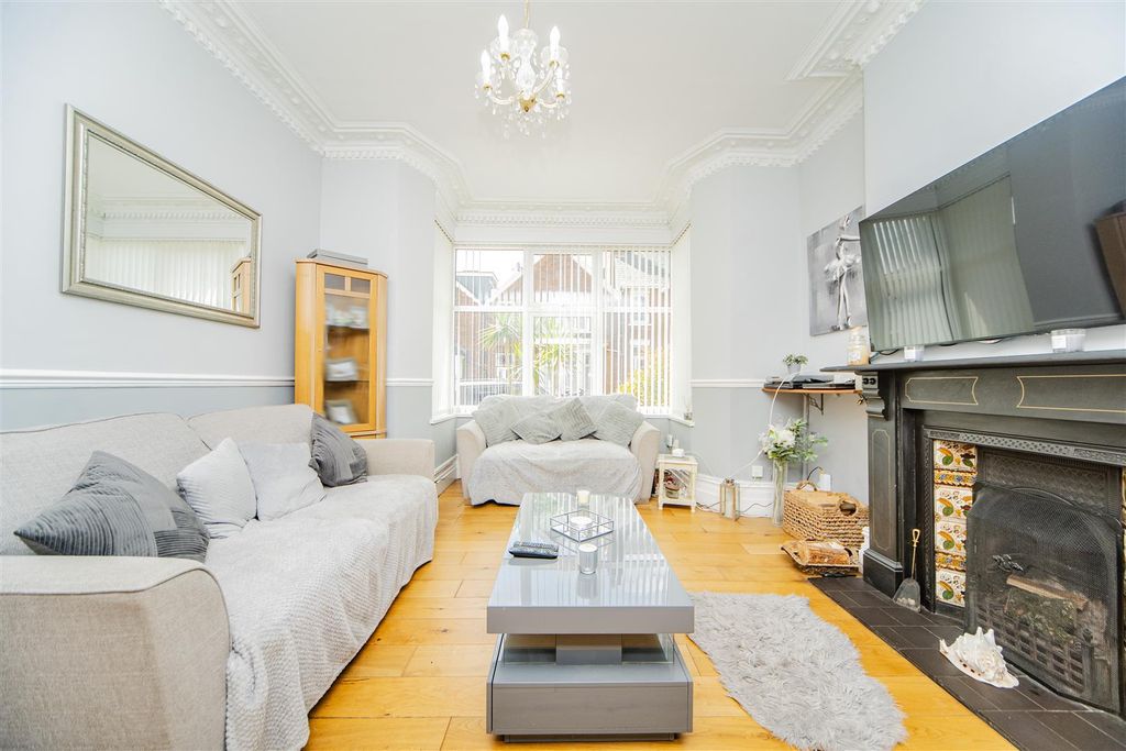 Property photo 2 of 40 P1332395.Jpg