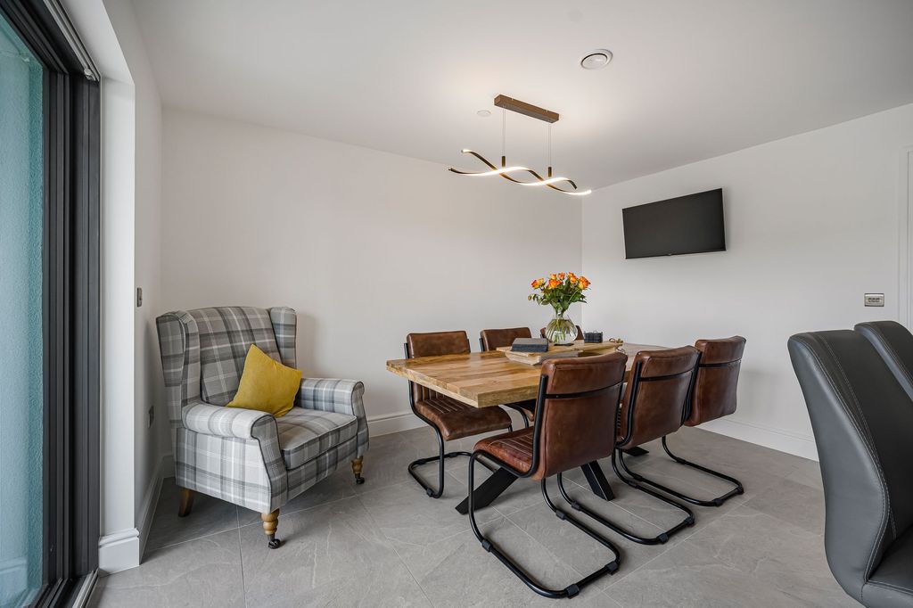 Additional image 6 of 4 bed semi-detached house for saleMaes Thornton, Rassau NP23