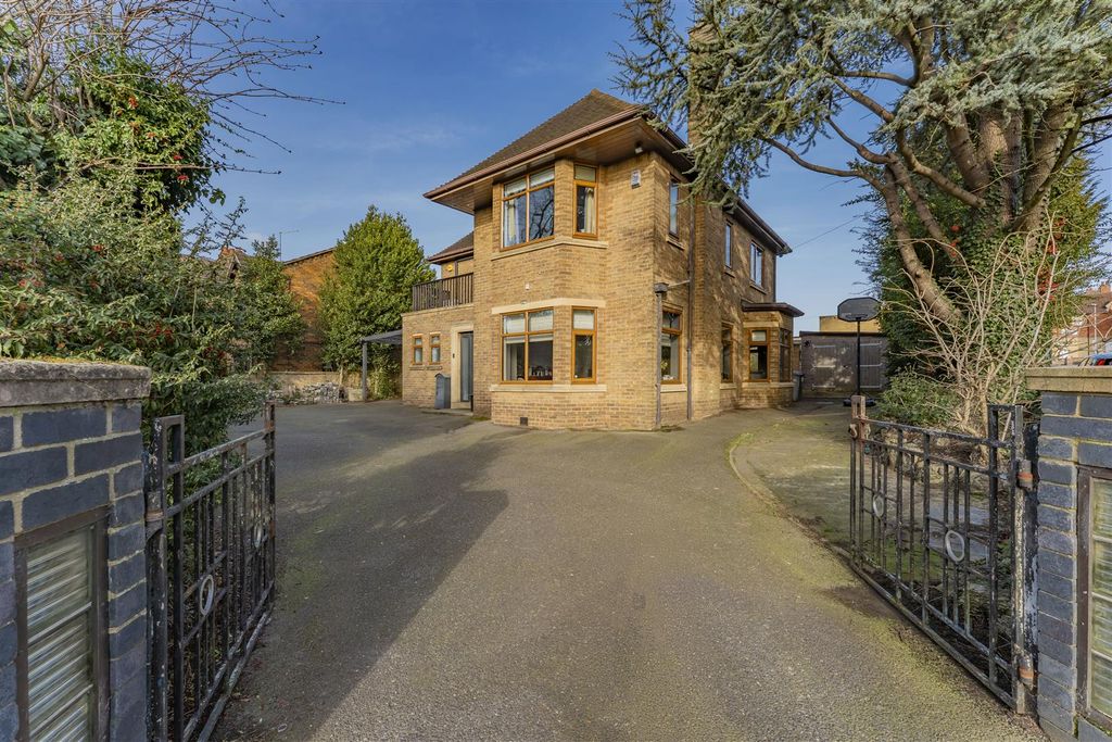 Property photo 1 of 26 Home_2.Jpg