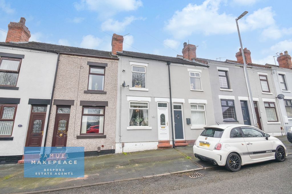 Property photo 1 of 14 Two Bedroom Mid Terraced With Glorious Views