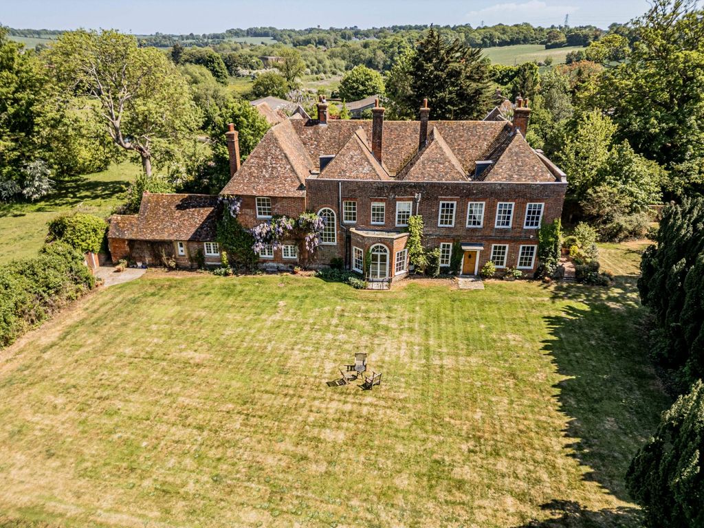 Property photo 1 of 25 The Deanery