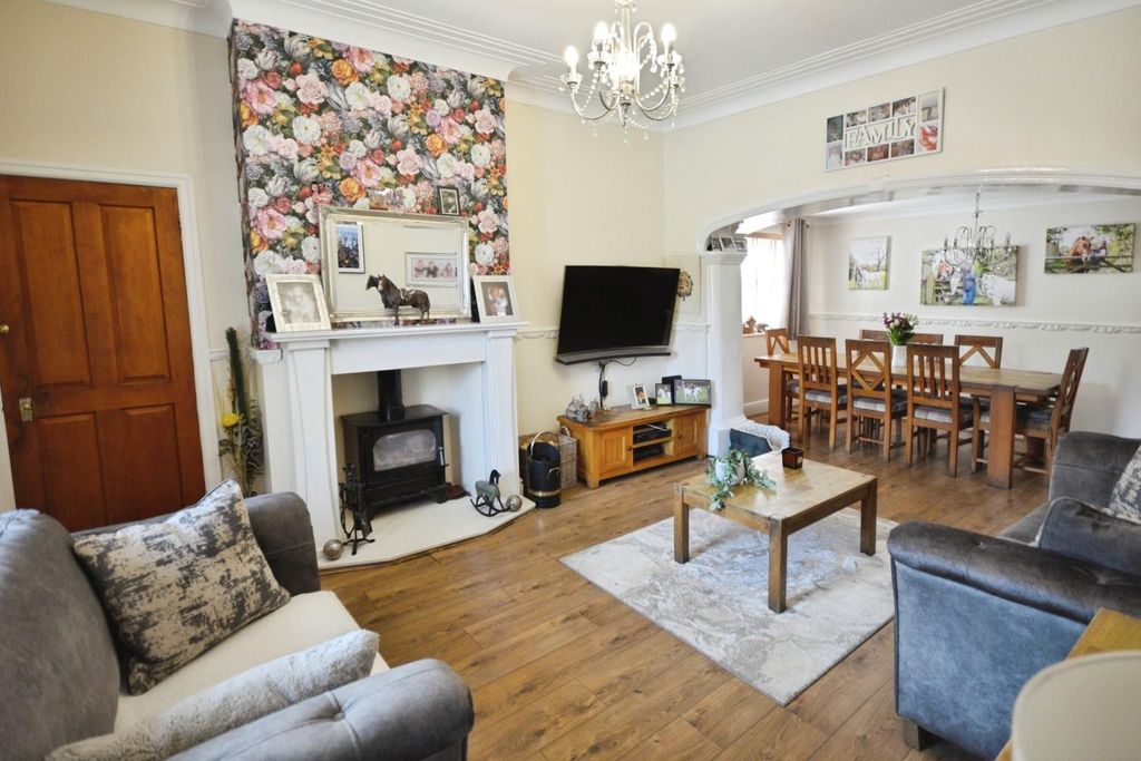 Property photo 3 of 24 Fef7B11E-Dsc_0207.Jpg