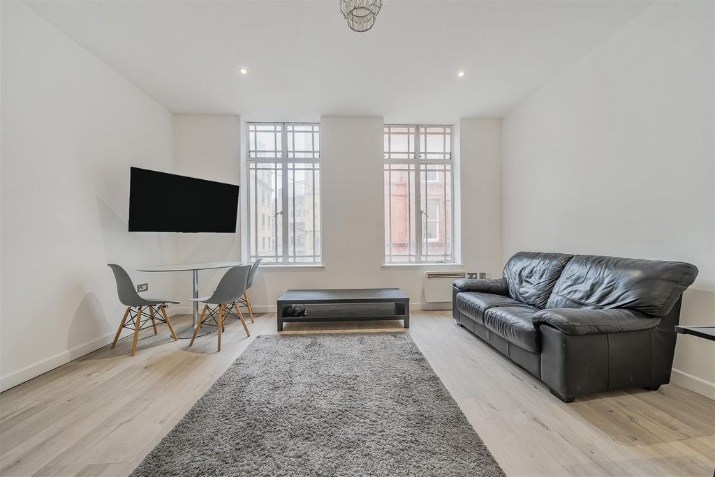 Property photo 2 of 17 Reception Room