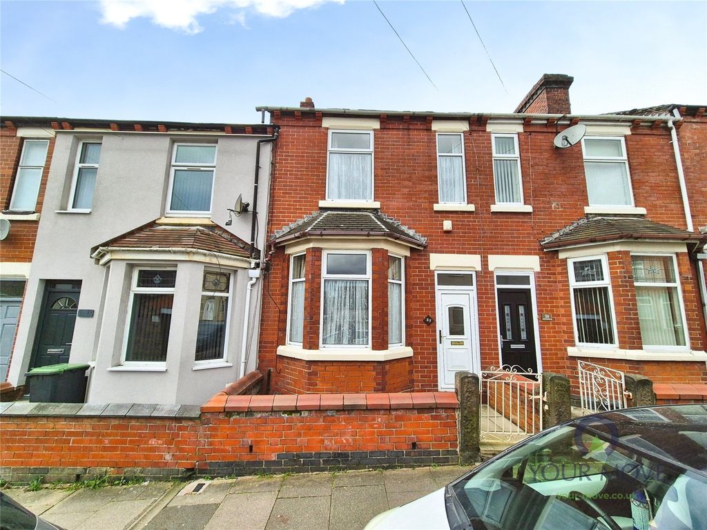 Property photo 1 of 10 Front