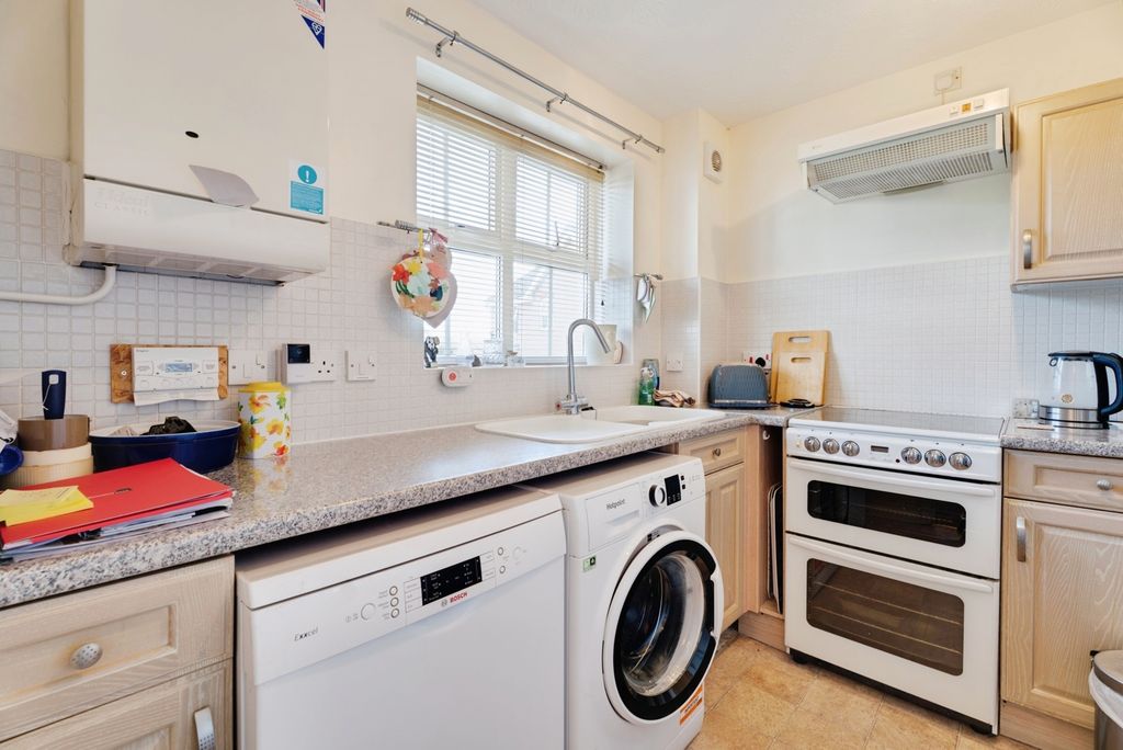 Property photo 2 of 13 Pbox-Img.Jpg