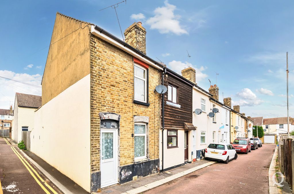 Property photo 1 of 21 B79367Ab-4672-4ee...