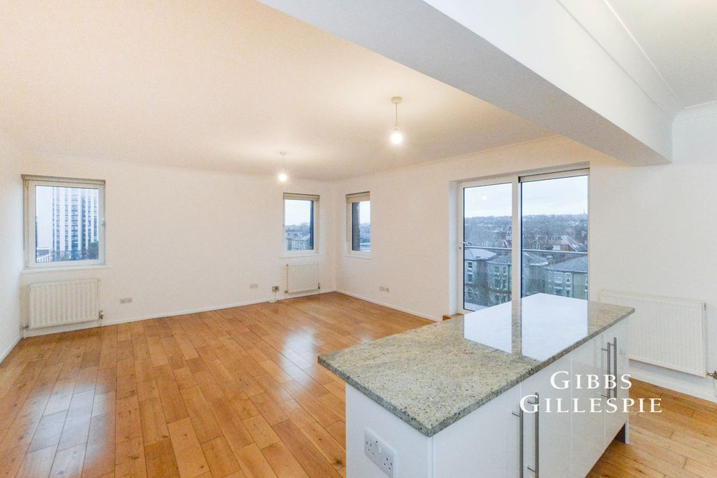 Property photo 1 of 18 Pbox-Img.Jpg