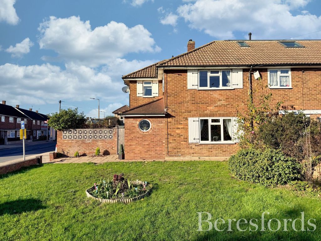 Property photo 2 of 19 Picture No. 11