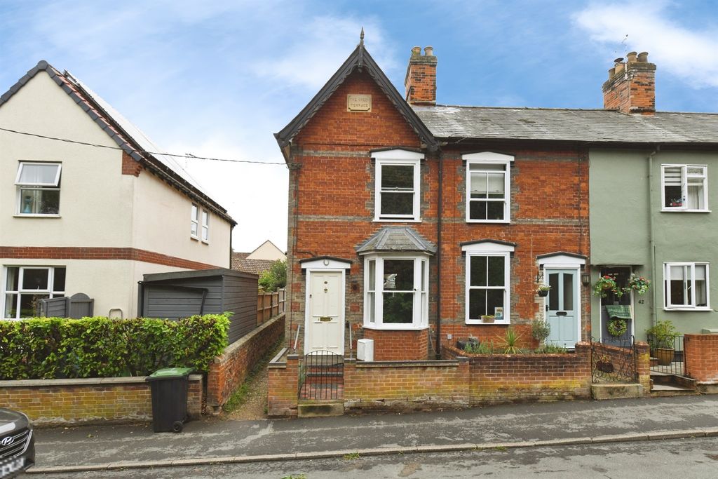 Property photo 1 of 16