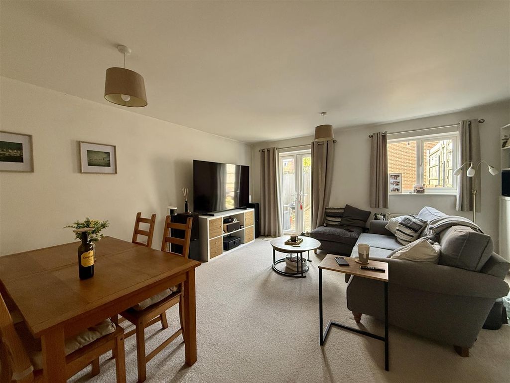 Property photo 2 of 9 Img_3221.Jpg