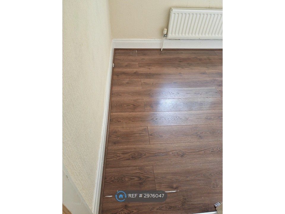 Property photo 3 of 35