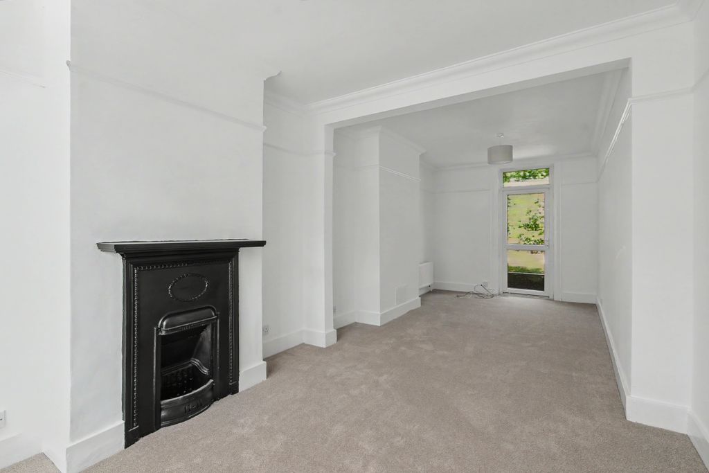 Property photo 2 of 7 3 Lounge Angle 2.Jpg