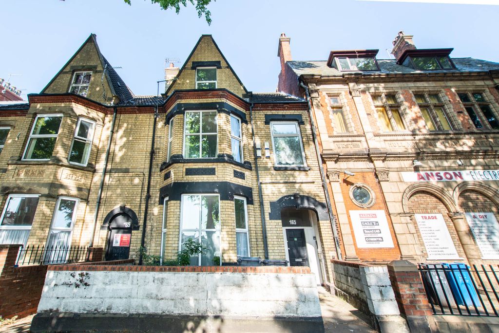 Property photo 1 of 14