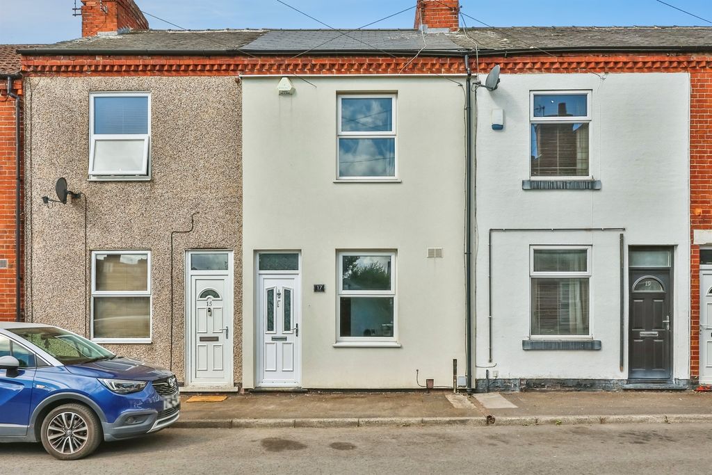 Property photo 1 of 16