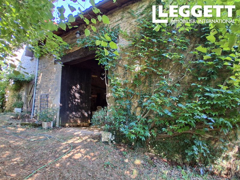 Property photo 3 of 10