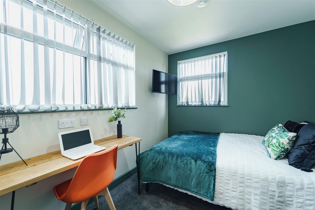 Property photo 3 of 11 250511-Vp337-135Nr-004.Jpg