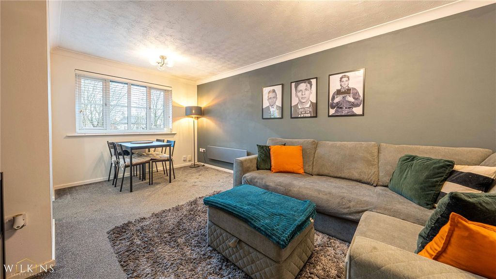 Property photo 3 of 17 Picture No. 07