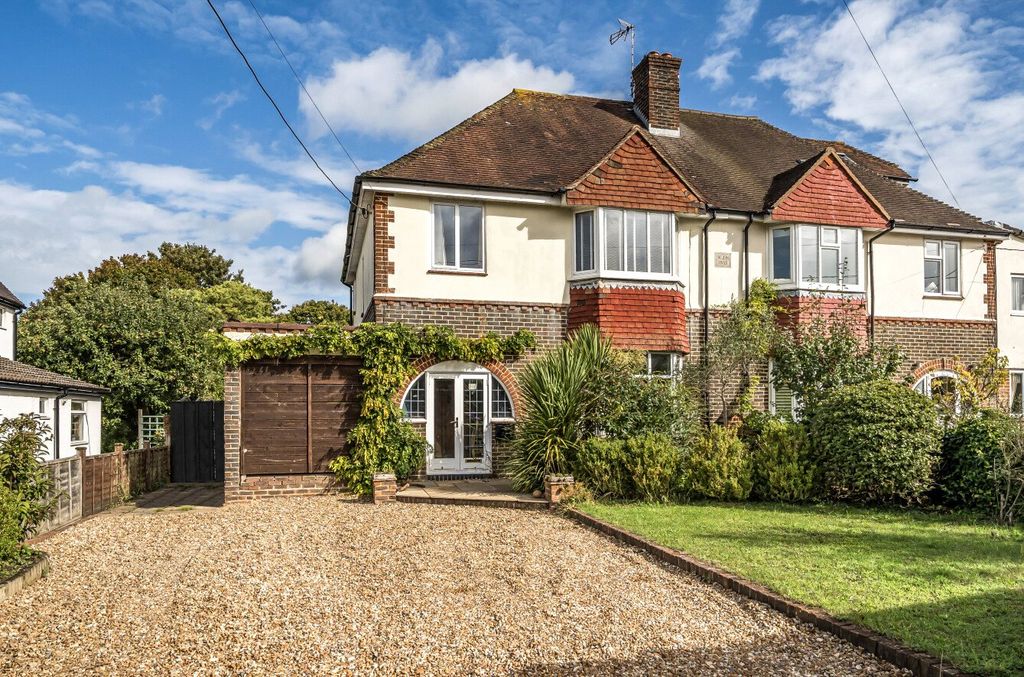 Property photo 1 of 19 External