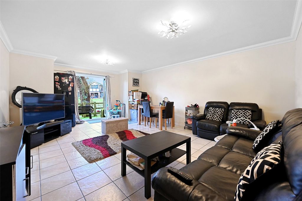 Property photo 2 of 7 Picture No. 09