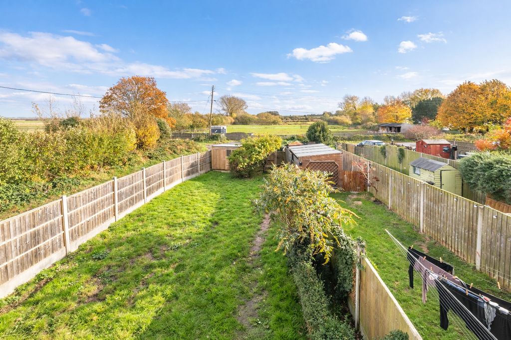 Property photo 2 of 14 Picture No. 29