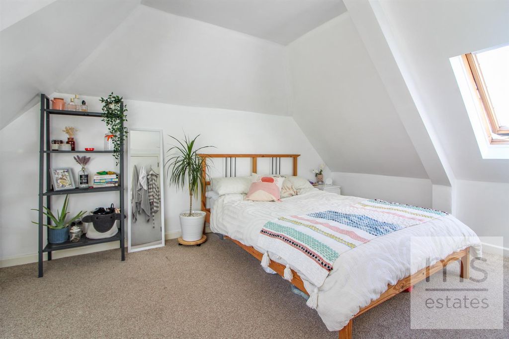 Property photo 1 of 13 Img_8918.Jpg