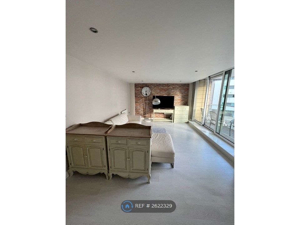 Property photo 2 of 19 Living Room