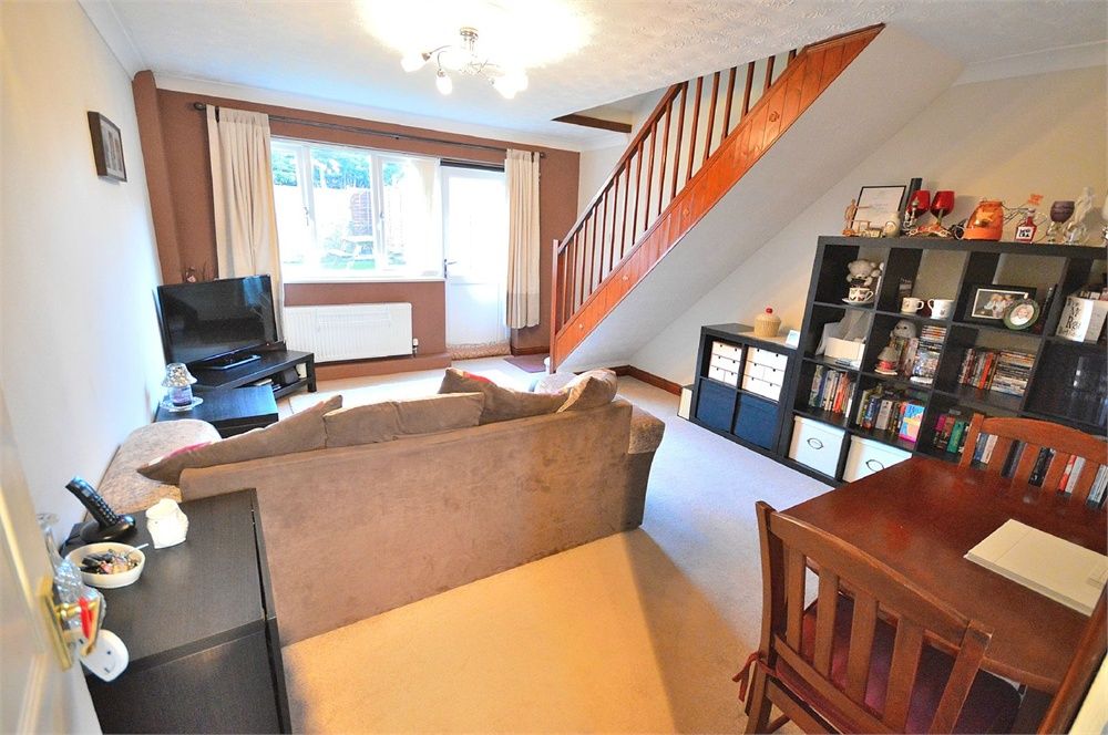 Property photo 3 of 9