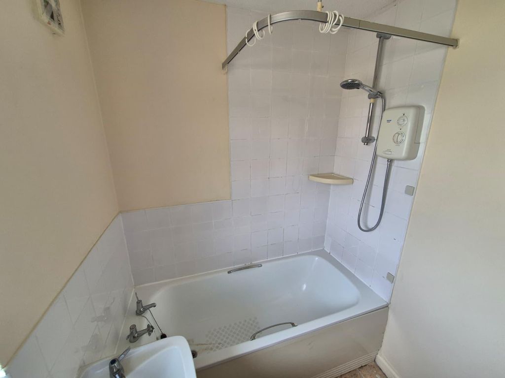 Property photo 3 of 11 20 Jennings Way, Diss, Norfolk, Ip22 4Dp (9).Jpg