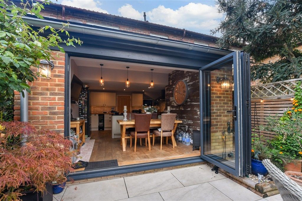 Property photo 1 of 13 External Lifestyle Photograph