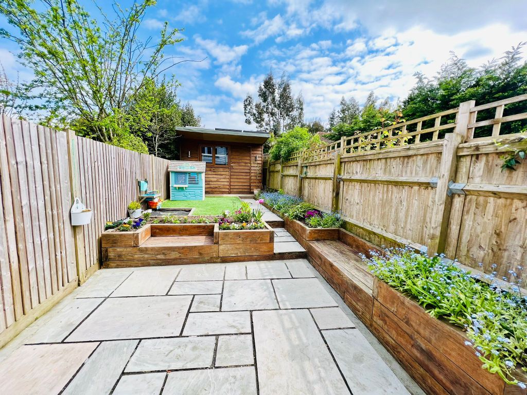 Property photo 2 of 9
