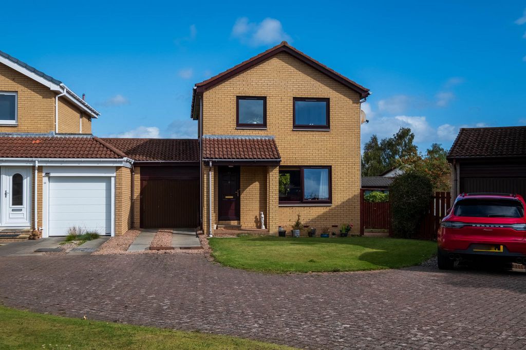 Property photo 1 of 38