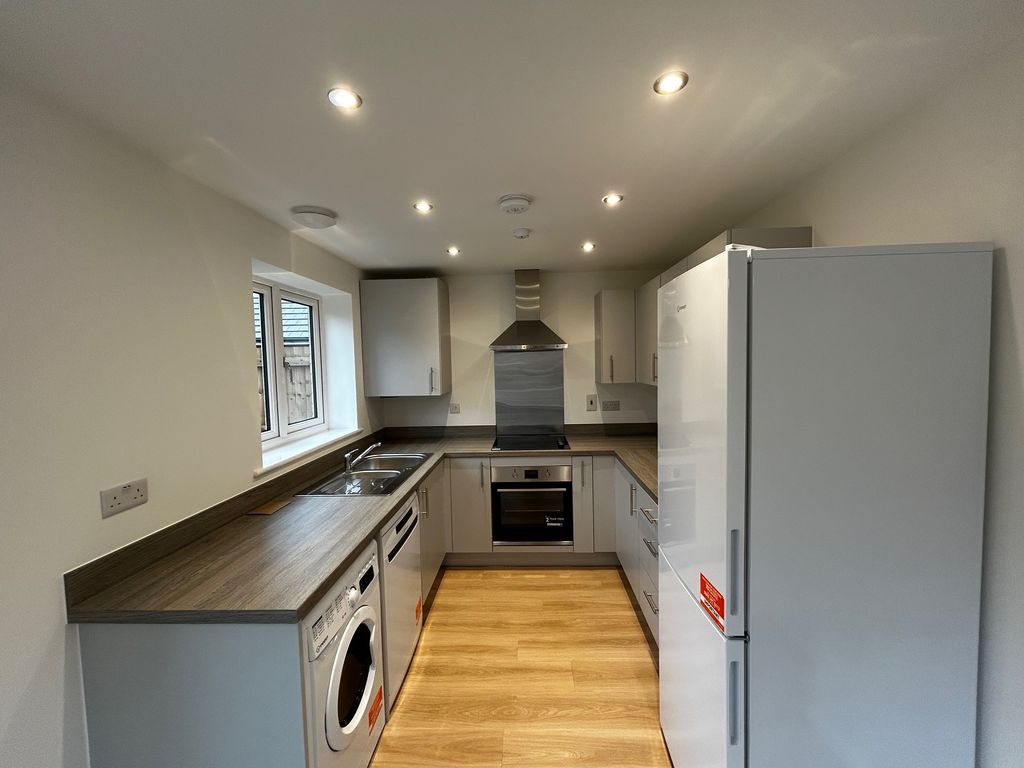 Property photo 3 of 15 Image