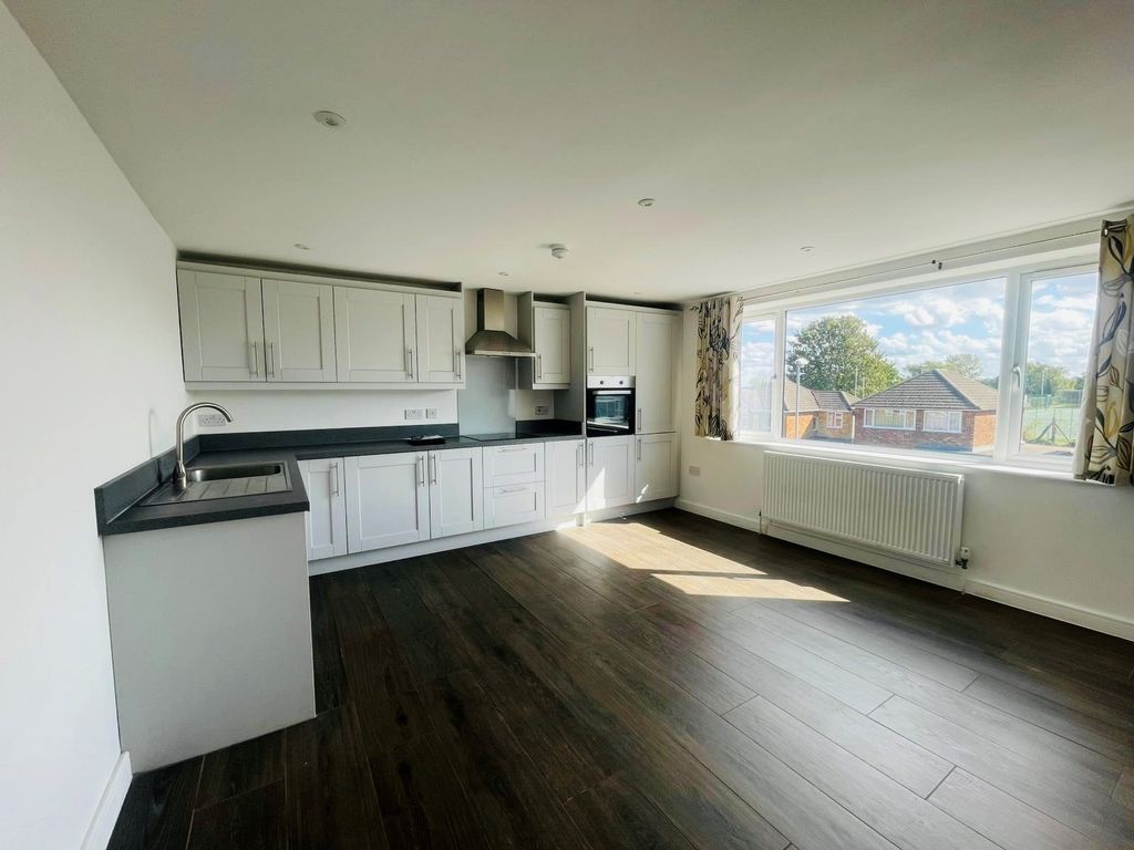 Property photo 1 of 6 Front