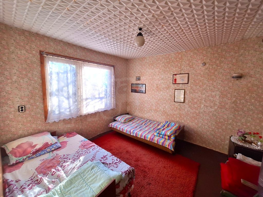 Property photo 3 of 5