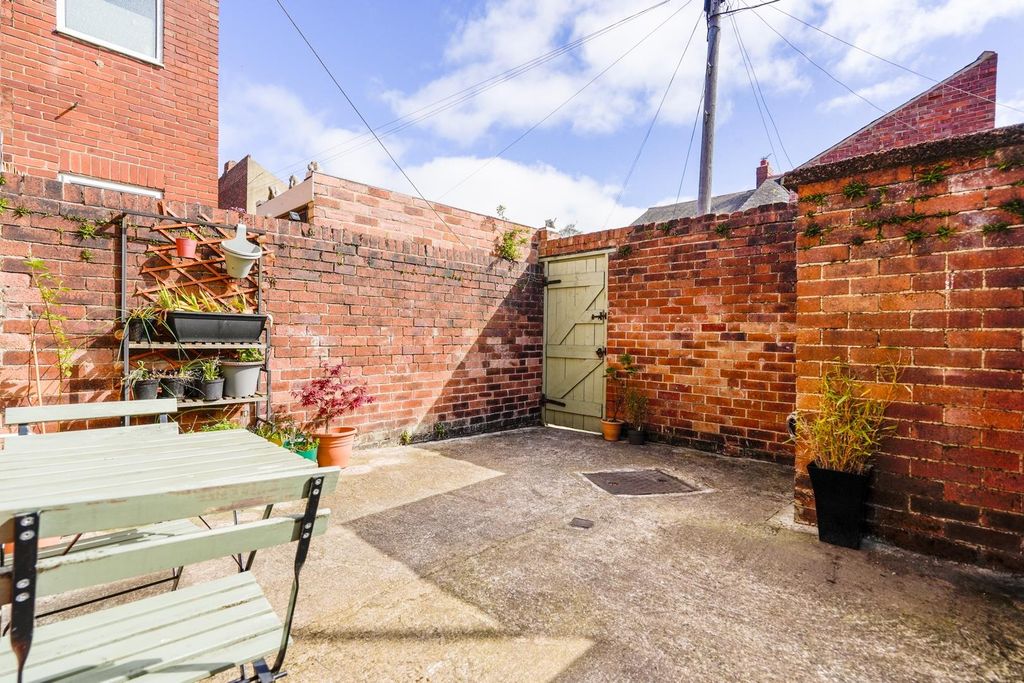 Additional image 8 of 3 bed flat for saleMilton Terrace, North Shields NE29