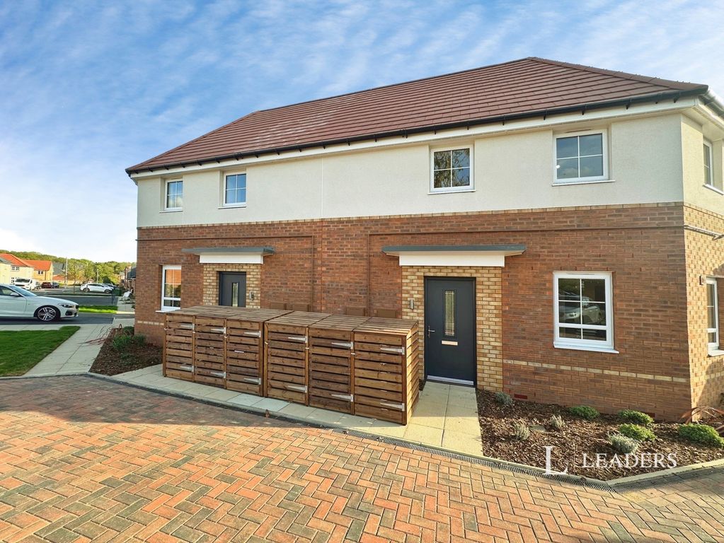 Property photo 1 of 15 External